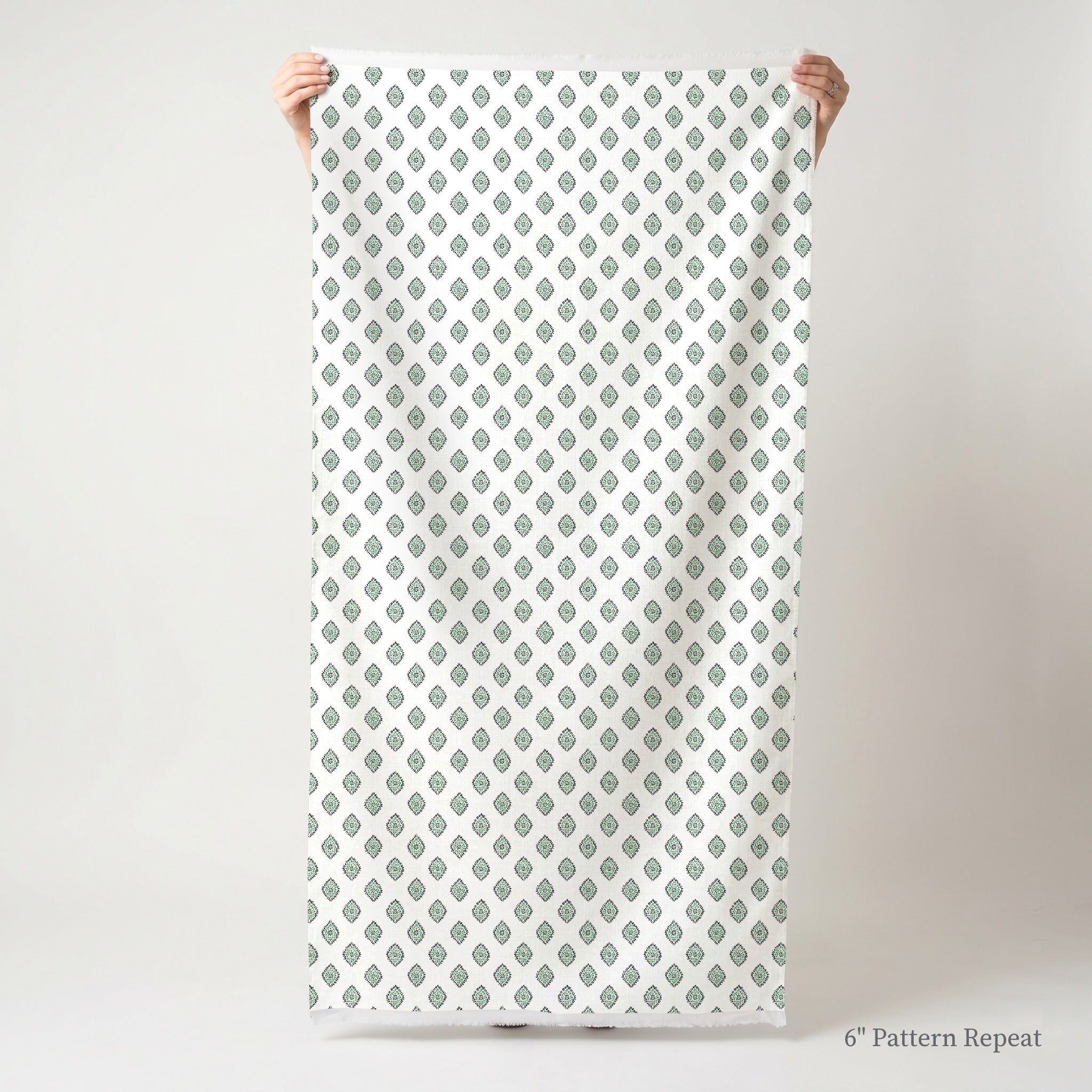 Helene Voss - Fabric - Linen Rowe