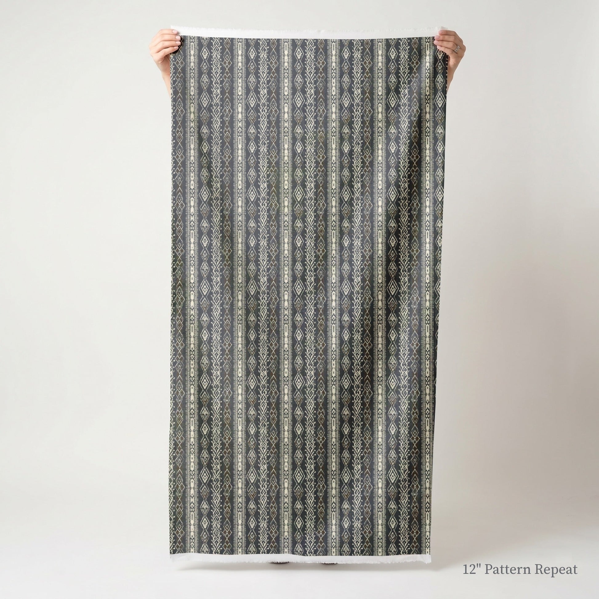 Lucas - Fabric - Linen Rowe