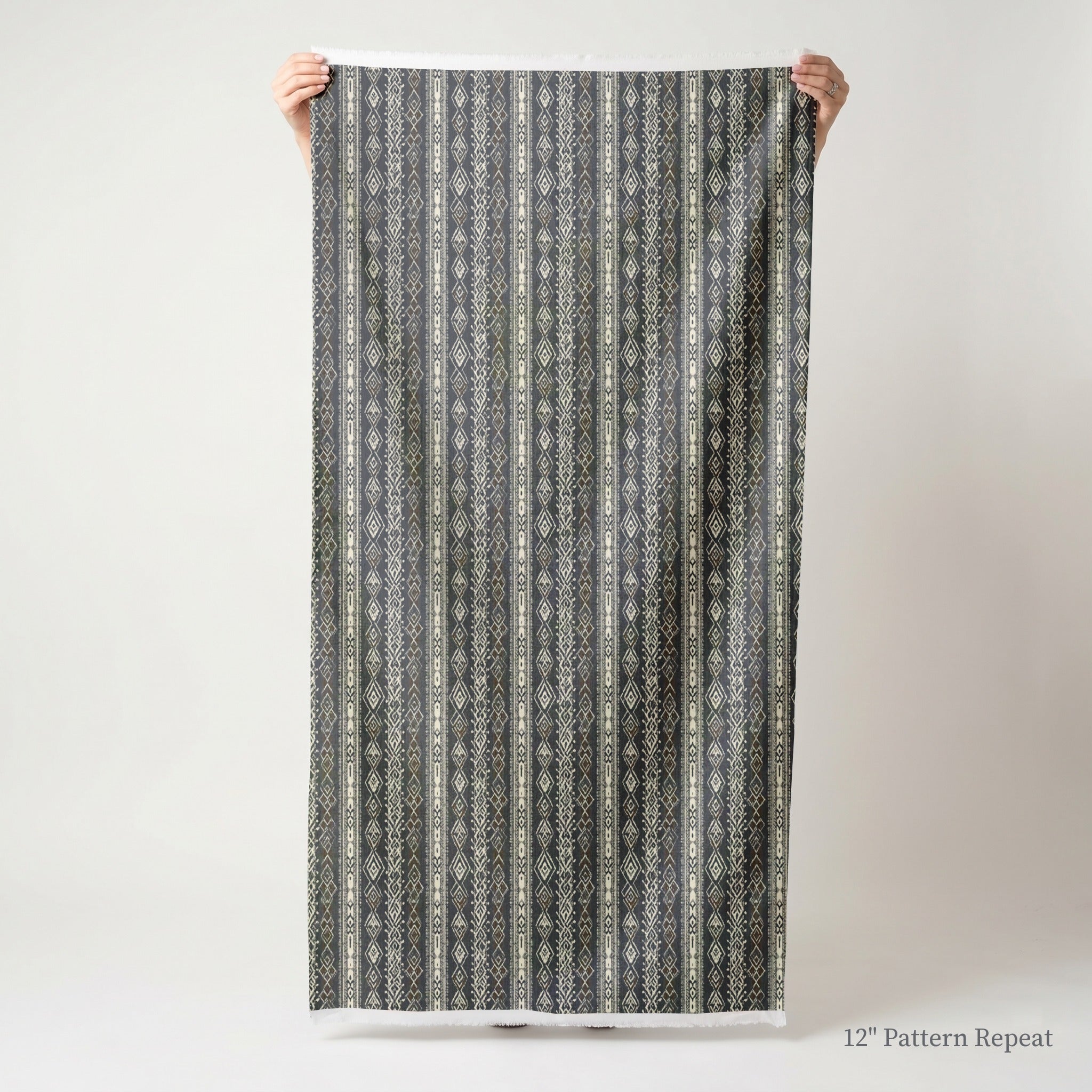Lucas - Fabric - Linen Rowe