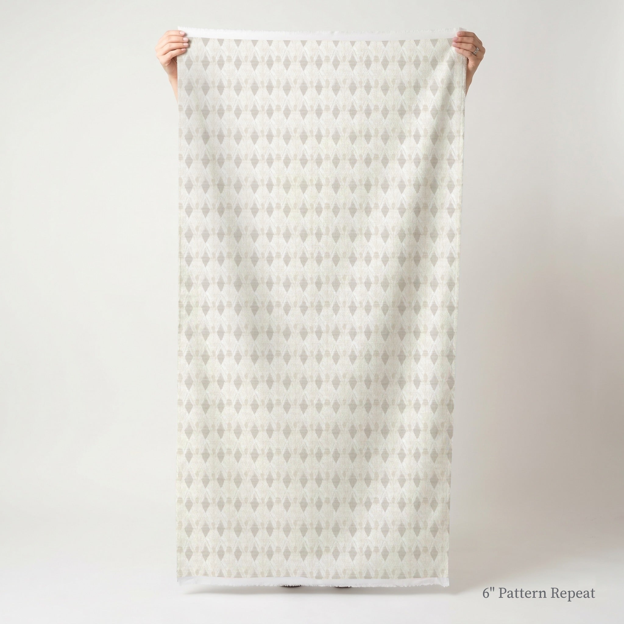 Seraph Diamond - Fabric - Linen Rowe